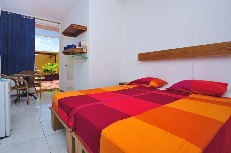 Dive Hut - Boutique Apartments