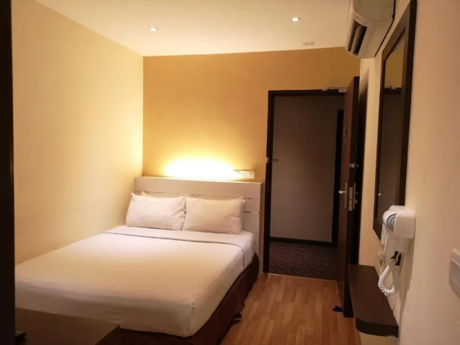 Seasons View Hotel