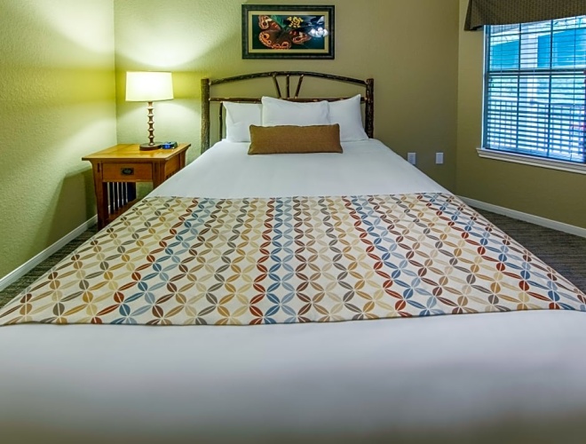 2 Bedrooms Villa
