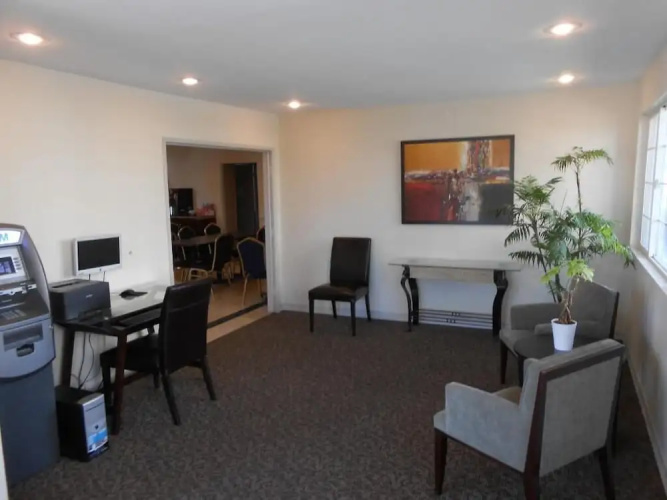 Days Inn Maingate