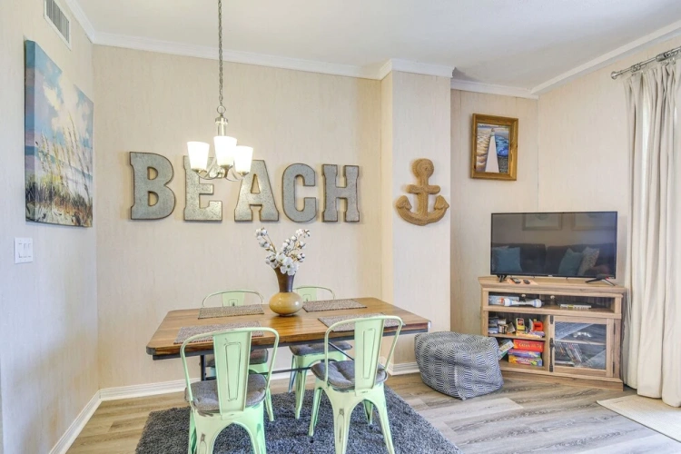 1 Bedroom Apartment with balcony