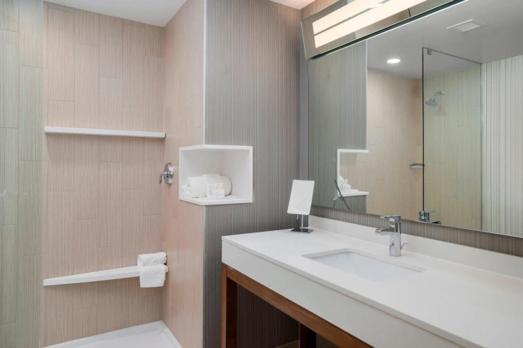 1 Bedroom Double Suite