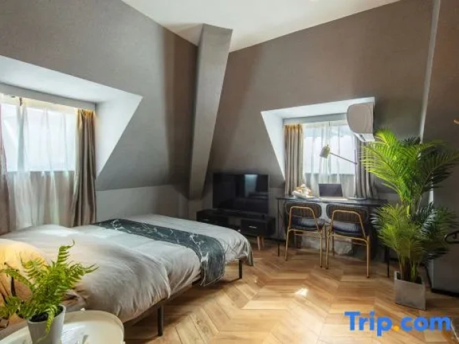 Double Sunshine room