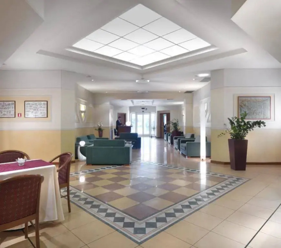 Piramidi Hotel