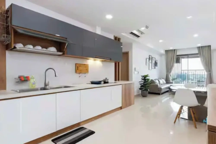3 Bedrooms Family Club Suite with city view