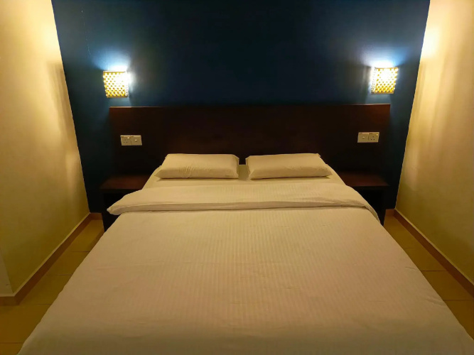 Meldrum Hotel