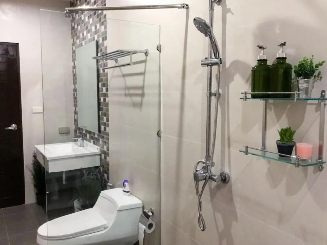 Koh Sirey Beachfront Pool Villa