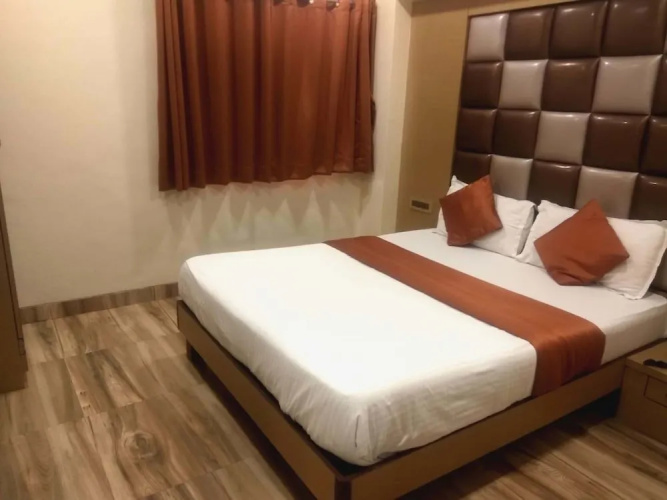 Hotel Karishma Dadar