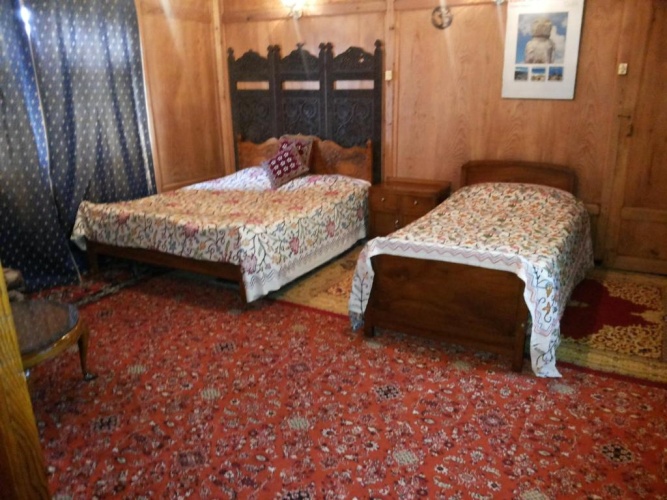 Deluxe Family room