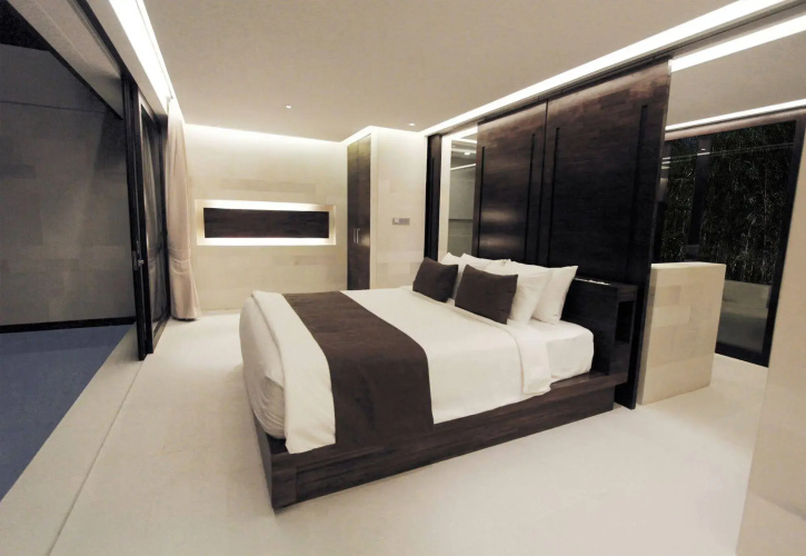 eqUILIBRIA SEMINYAK