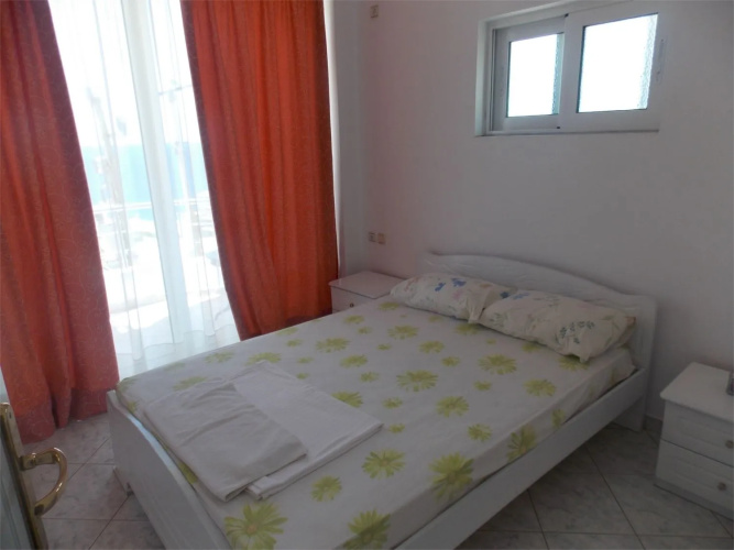 Damian Saranda Hotel