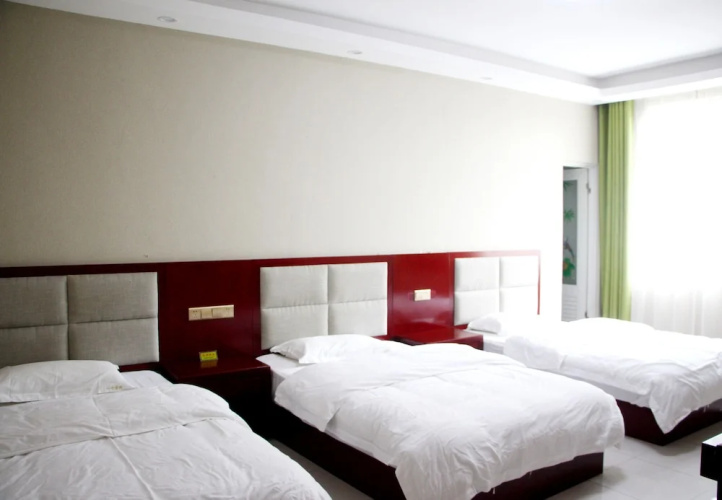 Bayou Youth Hostel