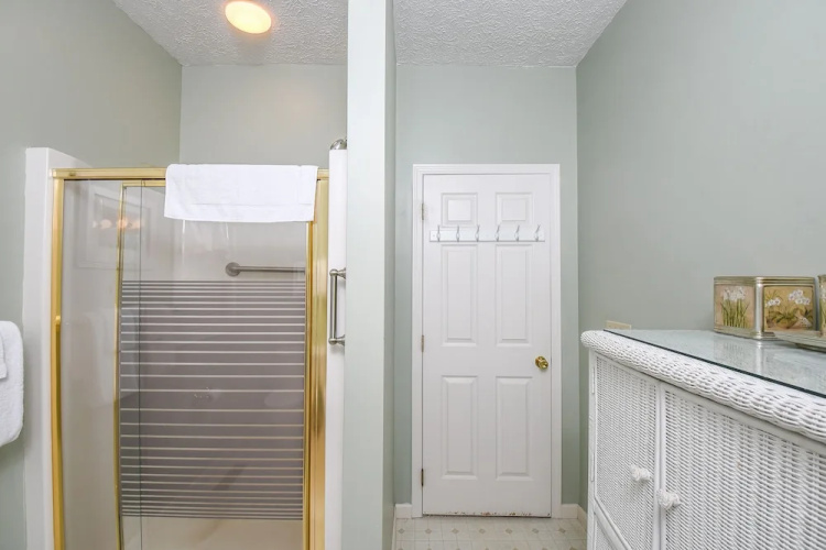 Clear View 4 Bedroom House