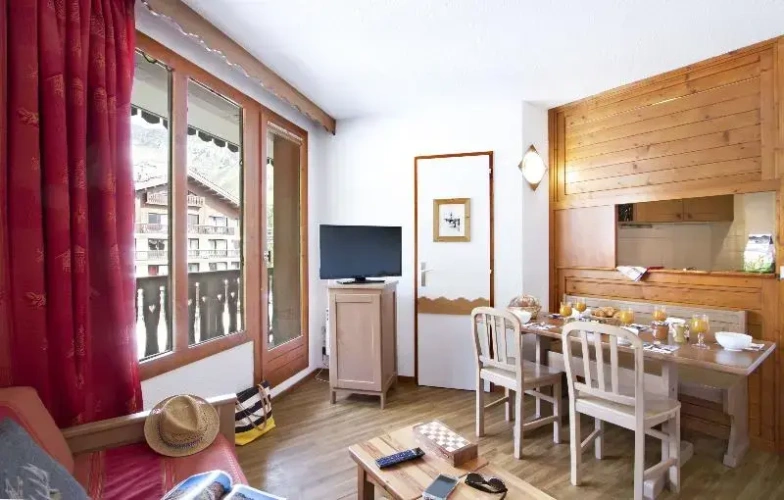 1 Bedroom Apartment with balcony