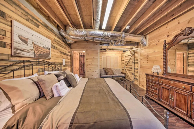 Stunning Blue Ridge Retreat w/ River Access!