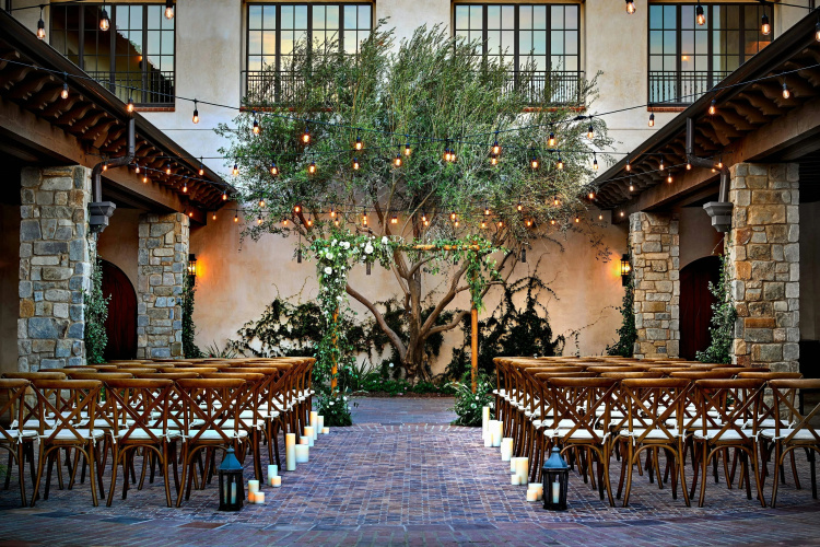 Inn At The Mission San Juan Capistrano, Autograph photo 23
