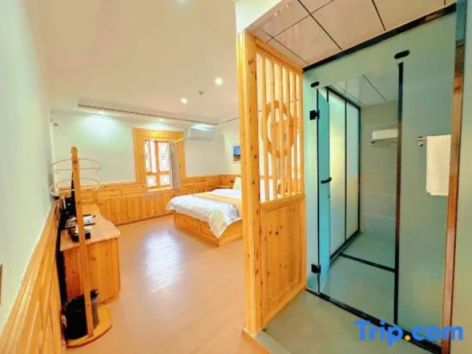 Standard Double room with view
