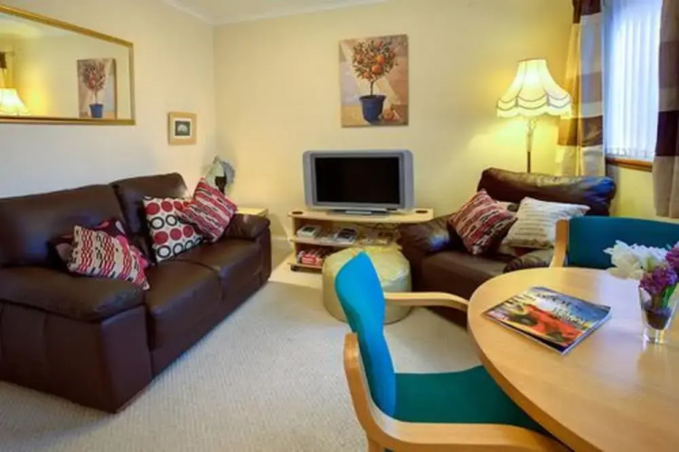 Cedars Apartment