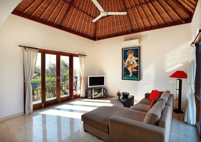 5 Bedrooms Comfort Villa