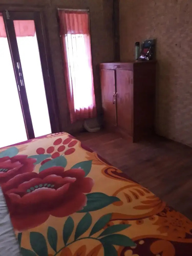 Menjangan Hostel