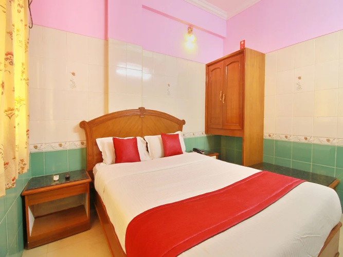 OYO 9113 IBRAS Residency