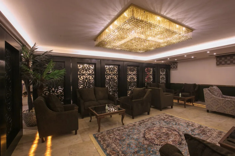 Strand Hotel