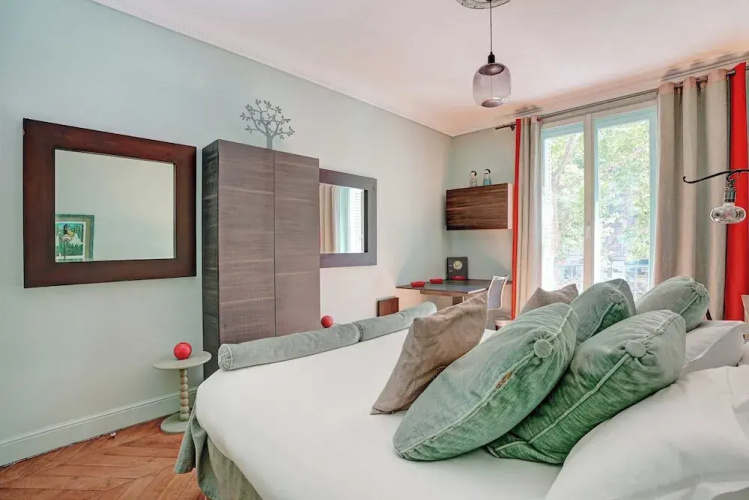 Charming Apartment - 4BR -10p- Madeleine
