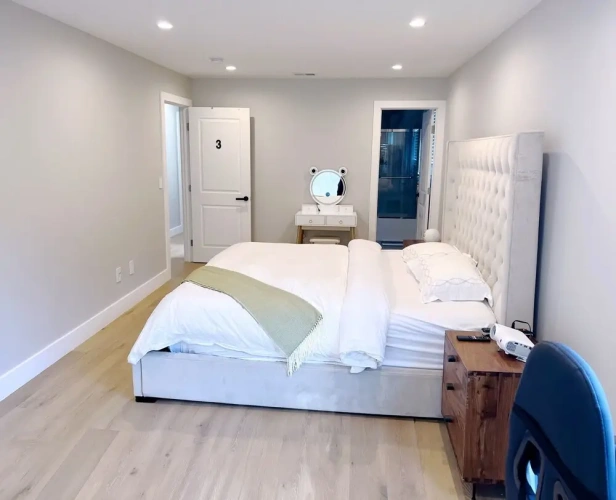 Premium Apartment
