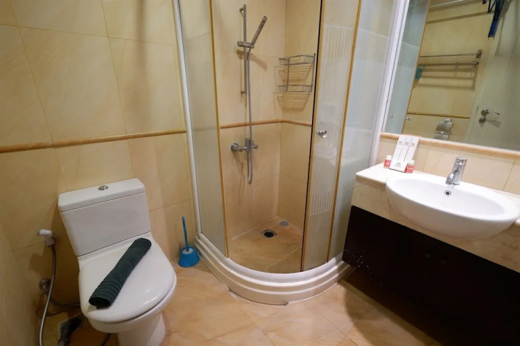 Premium Location 2BR Apartment @ FX Residence