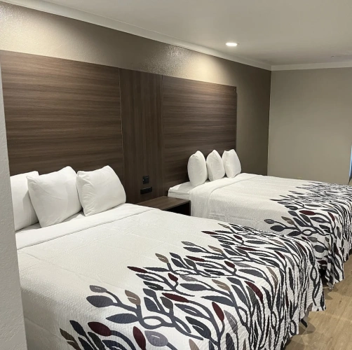 Deluxe Quadruple room