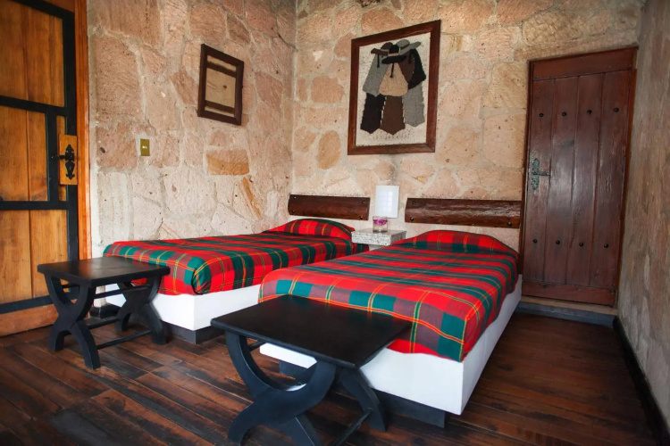 Monteverde Hotel de Cabañas