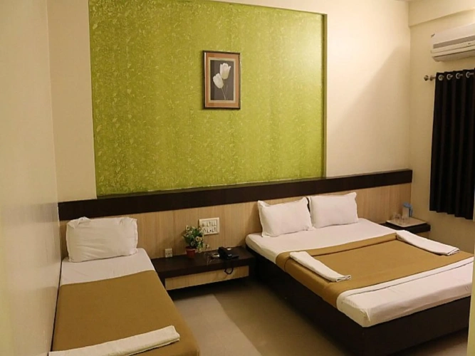 Deluxe Triple room