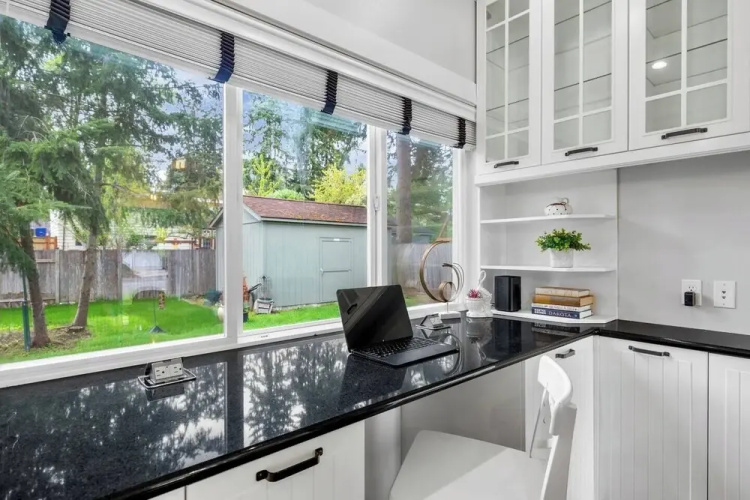 Bellevue Work & Relax Near Downtown