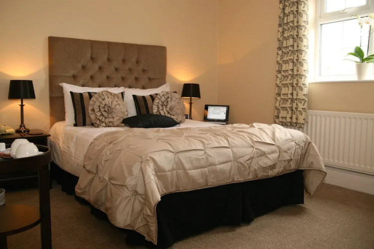 The Pytchley Inn