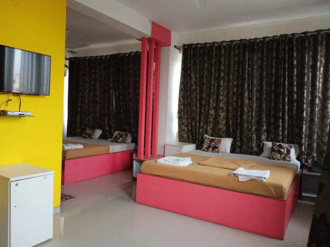 Hotel Malhar Palace