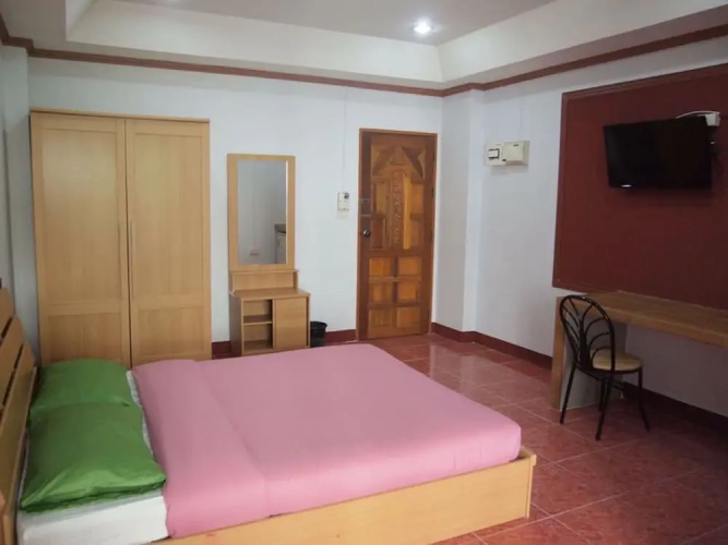 Somsri Apartment