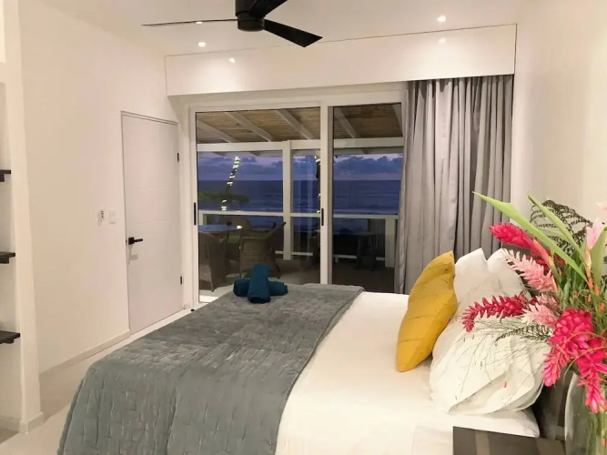 Backyard Beach House Oceanfront Luxury 5 Bdr