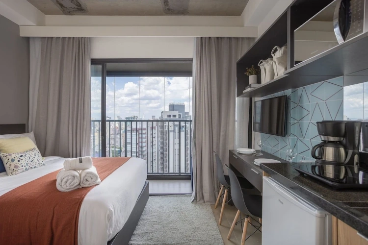 Apartment with balcony