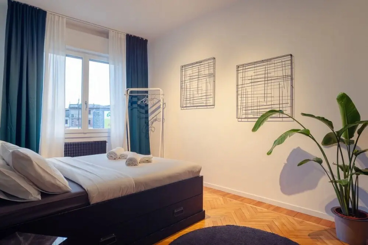 Br Apartments