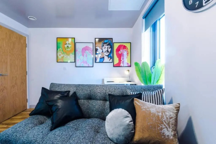 Exceptional Apartment with Parking Space