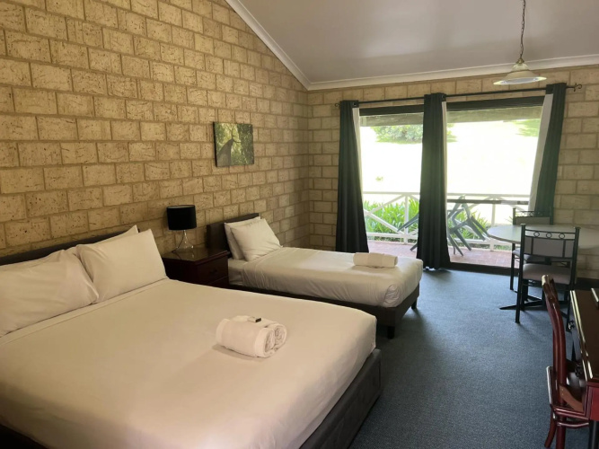 Karri Forest Motel