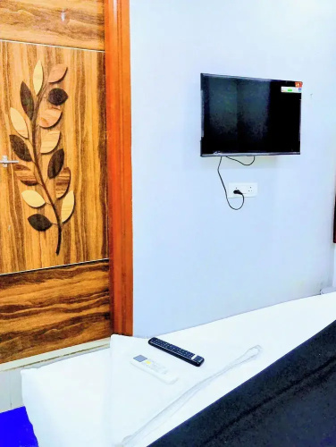 The Royal Stay In