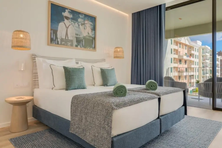 Standard Twin room