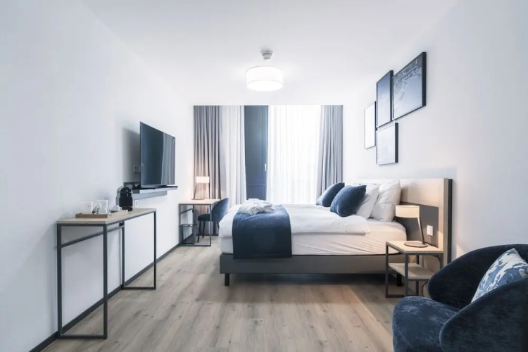 YParc Hotel