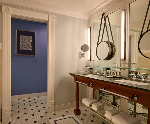 Quadruple Junior Suite