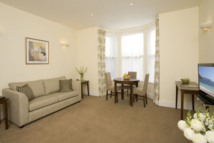 SACO Reading - Castle Crescent