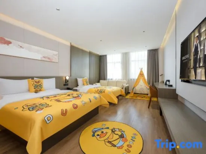 Standard Twin Family room