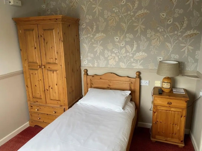 Standard Single room