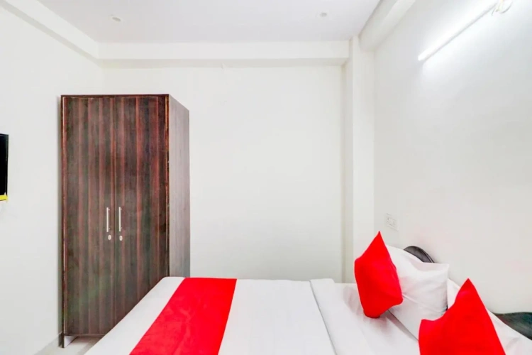 Classic Triple room