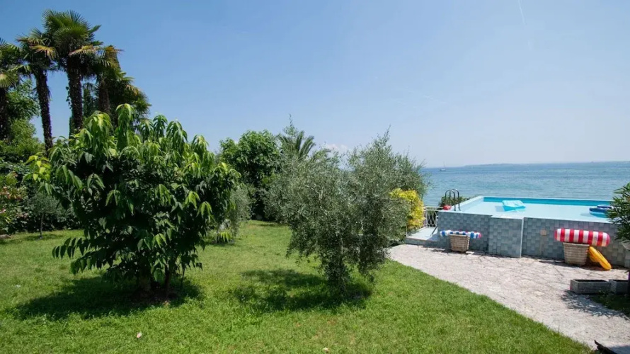 Villa Lydia in Padenghe sul Garda
